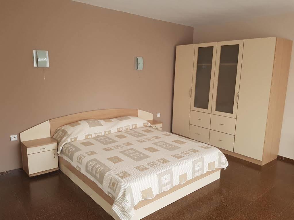 Family Hotel Alfa Vita Созополь Екстер'єр фото